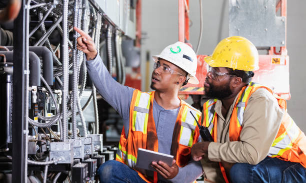 Best Emergency Electrical Repair  in Village Green Green Ridge, PA